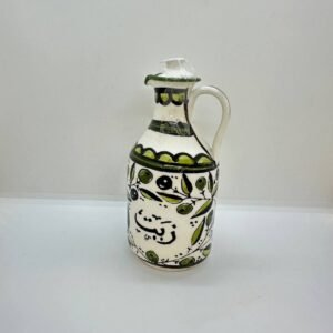 اباريق بنقشات متعددة